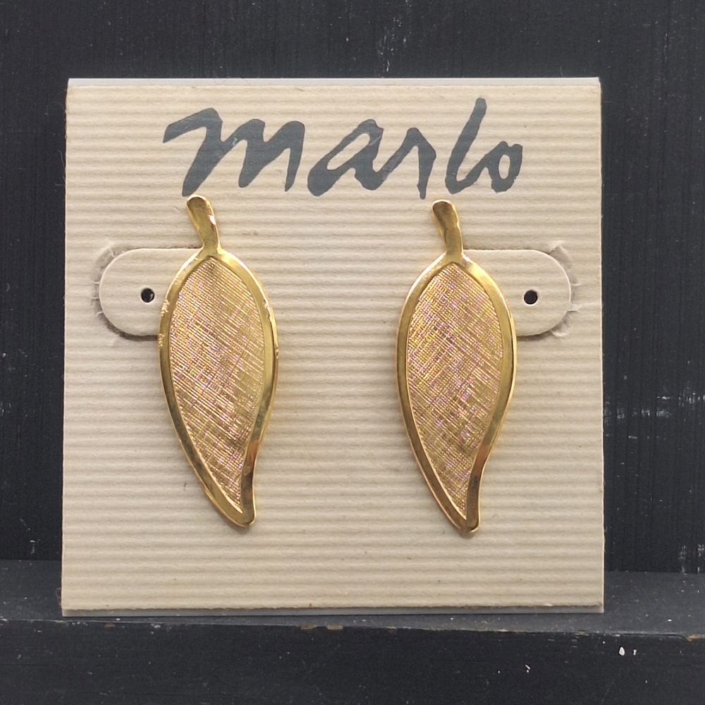 Vtg Marlo Gold Tone Leaf Stud Earrings